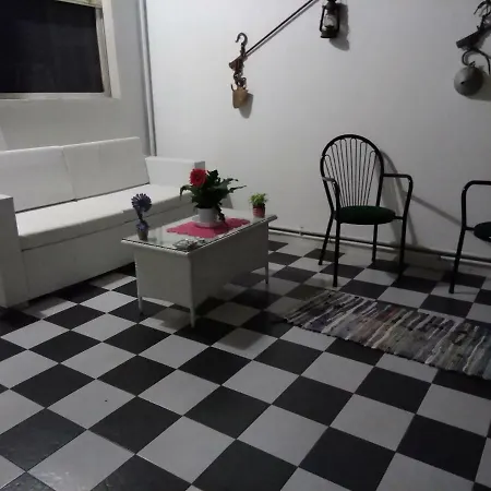 Corte Dei Giorgi Nyaraló Vernole